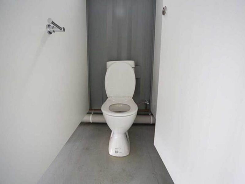 container toilet 20 feet 5