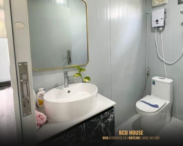 Thi công nhà lắp ghép giá rẻ có WC trọn gói tại BCD House